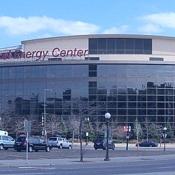 Xcel Energy Center announces new bag restrictions for concerts - Bring Me  The News